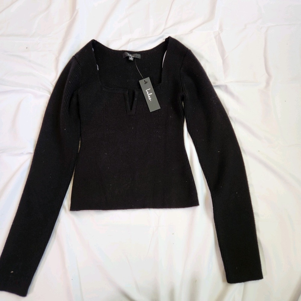 Lulu's NWT Womens Black Long Sleeve  V Neck Size Medium